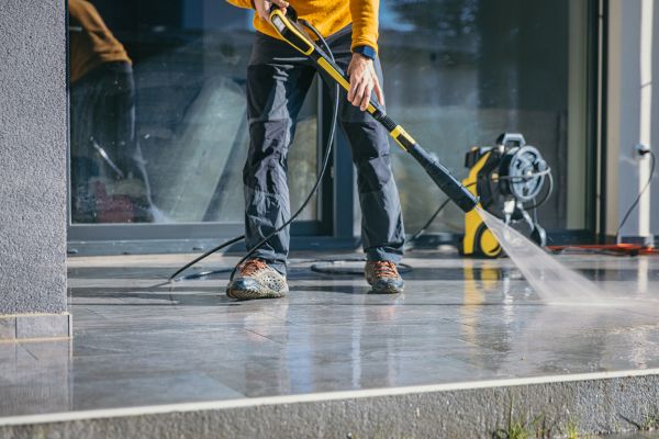 Concrete Cleaning in Mandeville