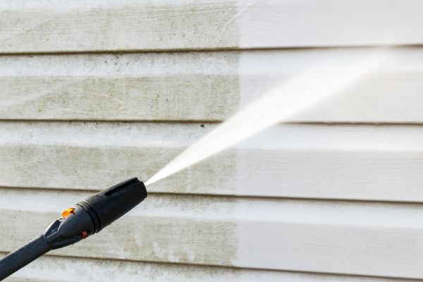 House Exterior Cleaning in Mandeville