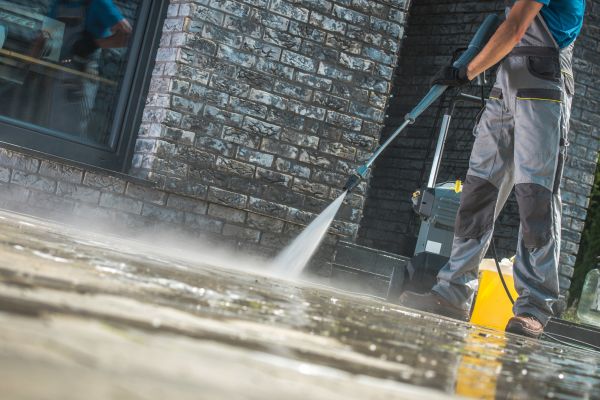 Power Cleaning in Mandeville