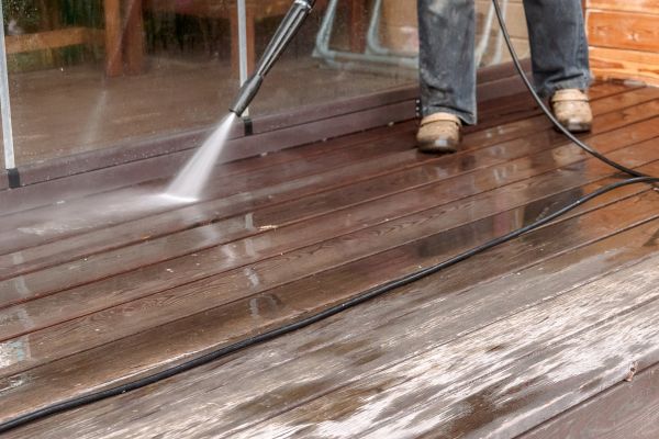Pool Deck Power Washing in Mandeville