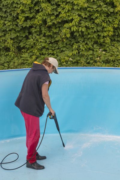 Pool Pressure Washing in Mandeville