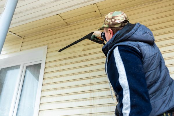 Vinyl Siding Pressure Cleaning in Mandeville